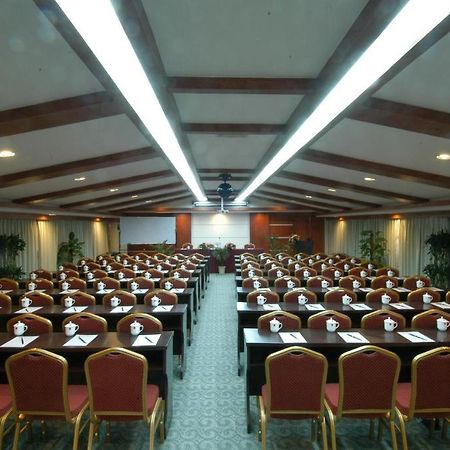 Guifu Holiday Hotel يانغتشو المرافق الصورة