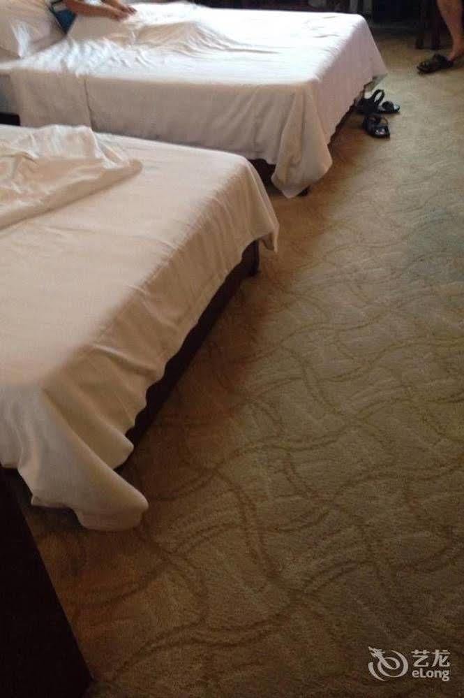 Guifu Holiday Hotel يانغتشو المظهر الخارجي الصورة